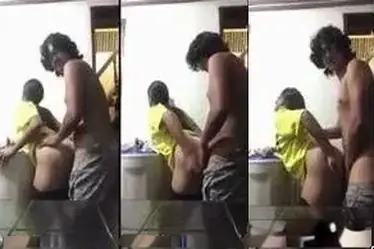 Adik Tiri Nakal Minta Jatah Wikwik Siang Hari