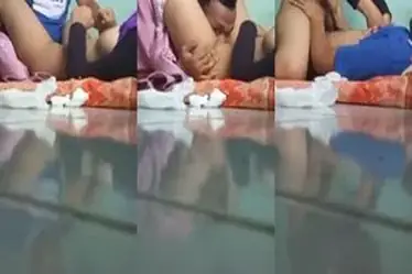 Mahasiswi Cantik Pasrah Digenjot Om Jamal Kasur